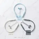 Three_neckband_headphones_arrang…_202605260132.webp